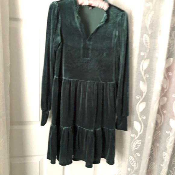 1. State Velour Velvet Emerald Green Long Sleeve Babydoll mini Dress Size XS - Picture 4 of 10